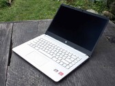 HP 14s com Ryzen em revisão: Laptop barato oferece potencial