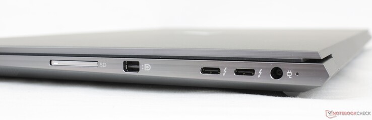 Certo: Leitor de cartões SD, Mini-DisplayPort 1.4, 2x USB-C c/ Thunderbolt 4 PD + DP, adaptador AC