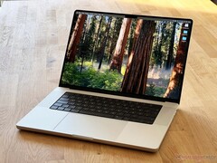 A próxima geração do MacBook Pro pode ser lançada em breve. (Fonte da imagem: Notebookcheck)
