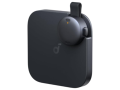 O soundcore Work (na foto) é um gravador de voz portátil com recursos de IA. (Fonte da imagem: Anker via Amazon)