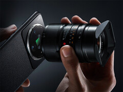 O Xiaomi 17 Ultra pode se parecer com uma câmera DSLR. Na foto: conceito do 12S Ultra. (Fonte da imagem: Xiaomi)