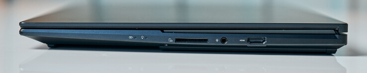 Leitor de cartão SD, entrada para fone de ouvido de 3,5 mm, HDMI 2.1