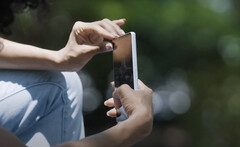 A Sony está comercializando o Xperia 5 V como &quot;um smartphone que abre novas possibilidades&quot;. (Fonte da imagem: Sony)