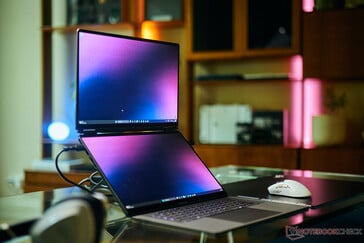 Asus ROG Zephyrus Duo GX651 2026