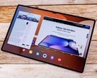 O sucessor do Galaxy Tab S10 Ultra (na foto) parece ter um entalhe menor. (Fonte da imagem: Notebookcheck)
