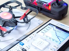Uma calculadora gráfica TI Nspire CX II e um Robolink CoDrone Edu são tudo o que um estudante precisa para aprender a programar drones. (Fonte da imagem: TI)