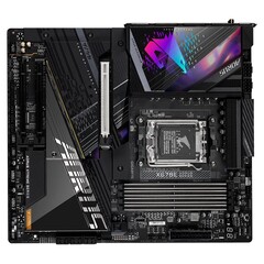 O X670E AORUS XTREME suporta SSDs PCIe 5.0. (Fonte: GIGABYTE)