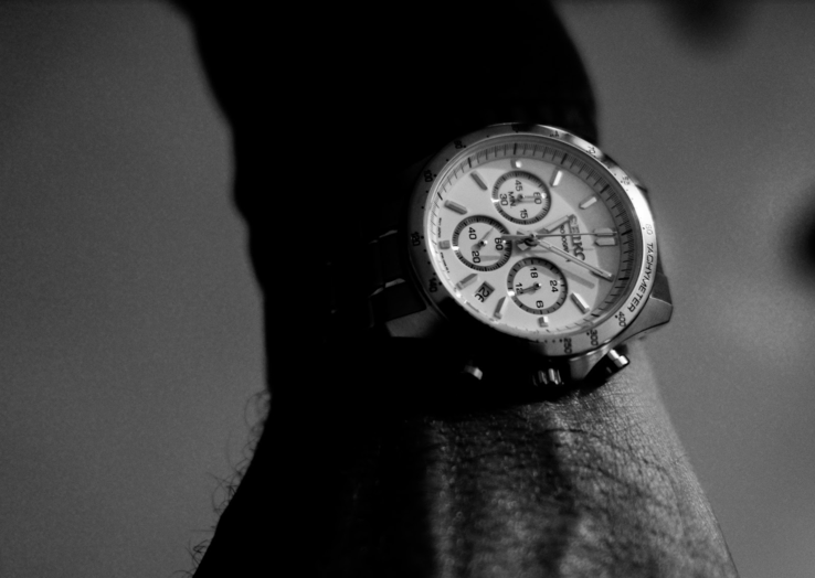 O Seiko SBTR024 (na foto) é outro excelente cronógrafo a um preço acessível.