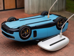 Alguns dizem que a Ferrari Luce se assemelha a um Apple Magic Mouse.