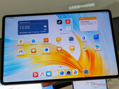 Honor oferece o MagicPad 13 em três opções de cores. (Fonte da imagem: NotebookCheck)