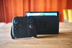 Vários usuários do Nintendo Switch 2 (foto) estão fartos de problemas relacionados ao modo de encaixe do portátil. (Fonte da imagem: Hannes Brecher/Notebookcheck)