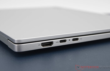 Ninkear S14 - Conexões no lado esquerdo