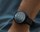 A nova atualização estável da Garmin tem como foco a correção de bugs para o Forerunner 165 e outros smartwatches associados. (Fonte da imagem: Garmin)