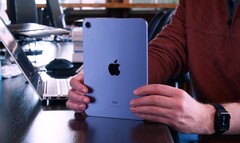 O iPad mini 6 não sofre com a rolagem de geléia pior do que outros iPads. (Fonte da imagem: iFixit)