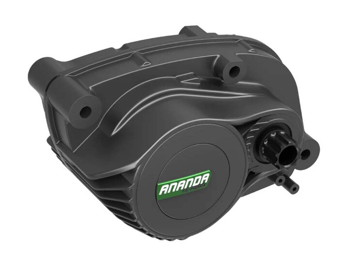 O M7600 fornece até 850 watts. (Fonte da imagem: Ananda)