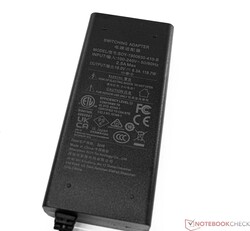 adaptador de energia de 120 watts