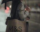 Loja da Marks & Spencer no Reino Unido, onde uma violação de fornecedor causou a interrupção do serviço (Fonte da imagem: Unsplash/Aleksandr Rebenkov)