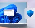Uma área de trabalho do Windows 11 exibindo um aviso de segurança do Smart App Control ao lado do ícone do Windows Security.