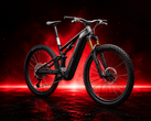 A eMTB S-Works Turbo Levo R Ultralight oferece 111 Nm de torque e 850 W de potência máxima
