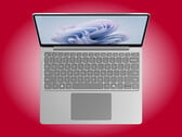 O Surface Laptop de 13 polegadas pesa cerca de 1,2 kg.