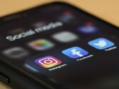 Legisladores do Texas se aproximam de uma proibição geral da mídia social para menores de 18 anos (Fonte da imagem: dole777, Unsplash)