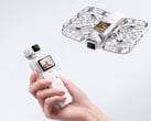 O Hoverair Versa pode ser convertido de um gimbal portátil em um drone autônomo.