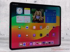 Uma tela OLED em tandem. (Fonte da imagem: Notebookcheck)