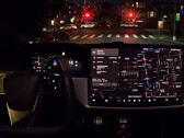 Tesla FSD 12 em um passeio chuvoso por São Francisco (imagem: WMC/YT)