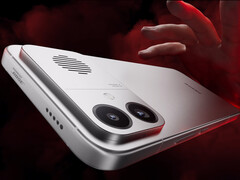 O Redmi K90 Max custa a partir de US$ 513 na China. Na foto: uma imagem promocional mostrando o design traseiro do telefone.