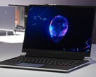 O Alienware x16 oferece até 175 W RTX 4090 GPU para notebooks. (Fonte de imagem: Dell)