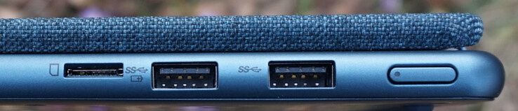 Conexões à direita: slot microSD, 2x USB-A (5 Gbit/s)