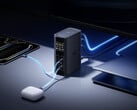 O Spacemate RD1 tem uma fonte de alimentação GaN integrada. Na imagem: uma foto promocional mostrando a dock carregando vários dispositivos.