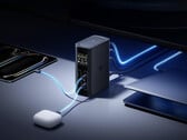 O Spacemate RD1 tem uma fonte de alimentação GaN integrada. Na imagem: uma foto promocional mostrando a dock carregando vários dispositivos.