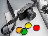 Graças ao seu sensor em preto e branco, a Leica Q3 Monochrom pode até mesmo ser utilizada com filtros de cor.