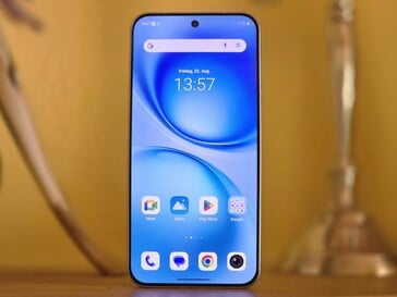 Review do Vivo X200 FE (Fonte da imagem: Marcus Herbrich)