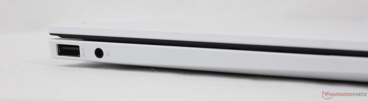 Esquerda: USB-A (5 Gbps), fone de ouvido de 3,5 mm