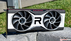 O AMD Radeon RX 6700 XT em revisão - Fornecido pela AMD Alemanha
