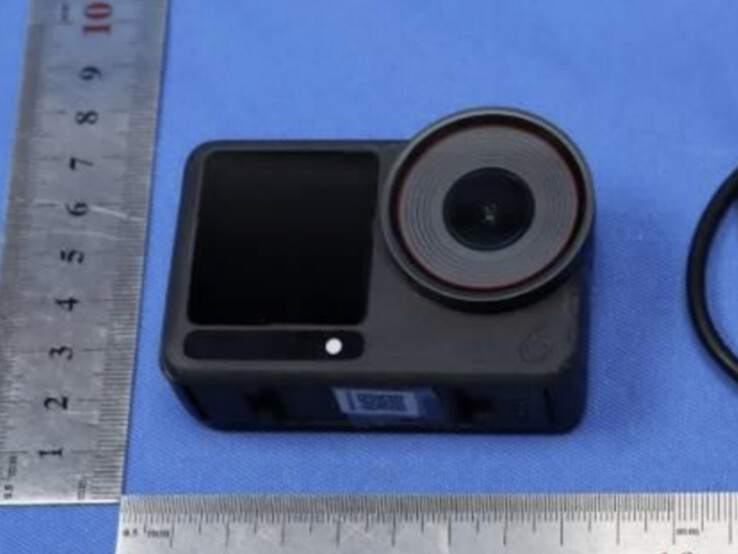 O protótipo do DJI Osmo Action 6 do início deste ano. (Fonte da imagem: FCC)
