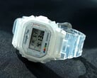 A colaboração Casio G-Shock x Google Play (na foto) com caixa e pulseira de resina translúcida. (Fonte da imagem: Google Play)