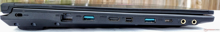Left: Kensington lock, LAN, USB 3.0, HDMI 1.4, min DisplayPort 1.2, USB 3.0, USB 3.1 (Gen 1) Type-C, Mic in, HiFi audio out