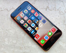 segundo relatos, o iPhone SE 4 deverá apresentar um design renovado. (Fonte: Florian Schmitt)