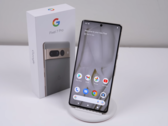 O Pixel 7 Pro. (Fonte: Hugh Jeffreys via YouTube)
