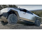 Teste off-road do Tesla Cybertruck (imagem: VoyageATX, Youtube)