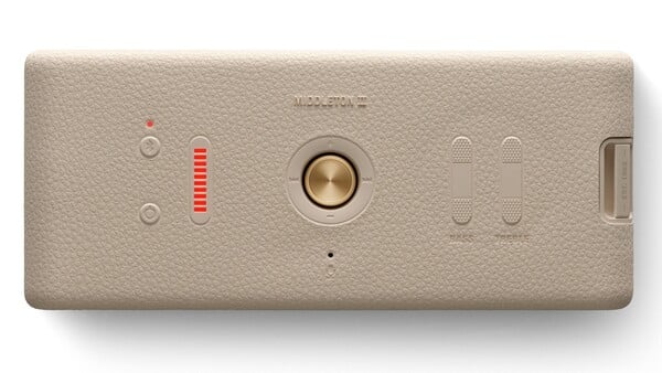 O Marshall Middleton II agora tem um microfone para chamadas com as mãos livres. (Fonte da imagem: Marshall)