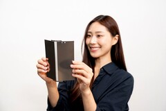 Diz-se que a tela do Galaxy Z Fold7 tem uma vida útil significativamente maior do que a do seu antecessor. (Fonte da imagem: Samsung Display)