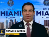 O prefeito de Miami, Francis Suarez, quebrou a notícia da produção de bitcoin ao vivo na CoinDesk TV. (Fonte da imagem: CoinDesk)