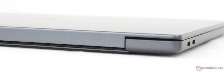 Traseira: Sem portas