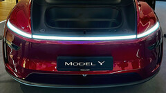 A barra de luz frontal do Modelo Y pode ser desligada (Fonte da imagem: daltybrewer/X)