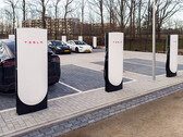 O novo design da estação Supercharger (imagem: Tesla Charging/Twitter)