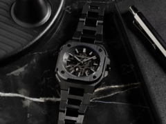 O Bell &amp;amp; Ross BR-05 Skeleton Phantom Ceramic (na foto) funciona com o calibre BR-CAL.322-1, com uma reserva de marcha de 54 horas. (Fonte da imagem: Bell &amp;amp; Ross)